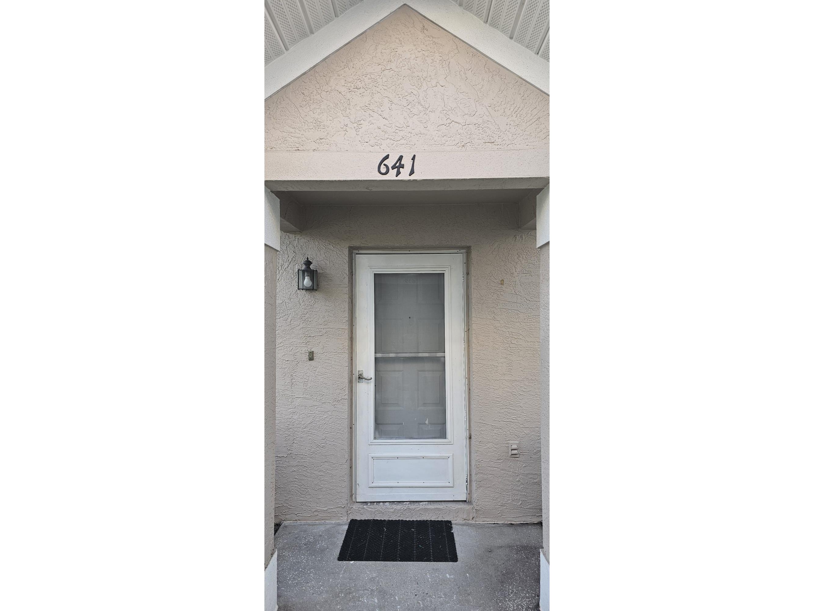 641 Kensington Lake Circle Brandon FL 33511 TB8481528 image3