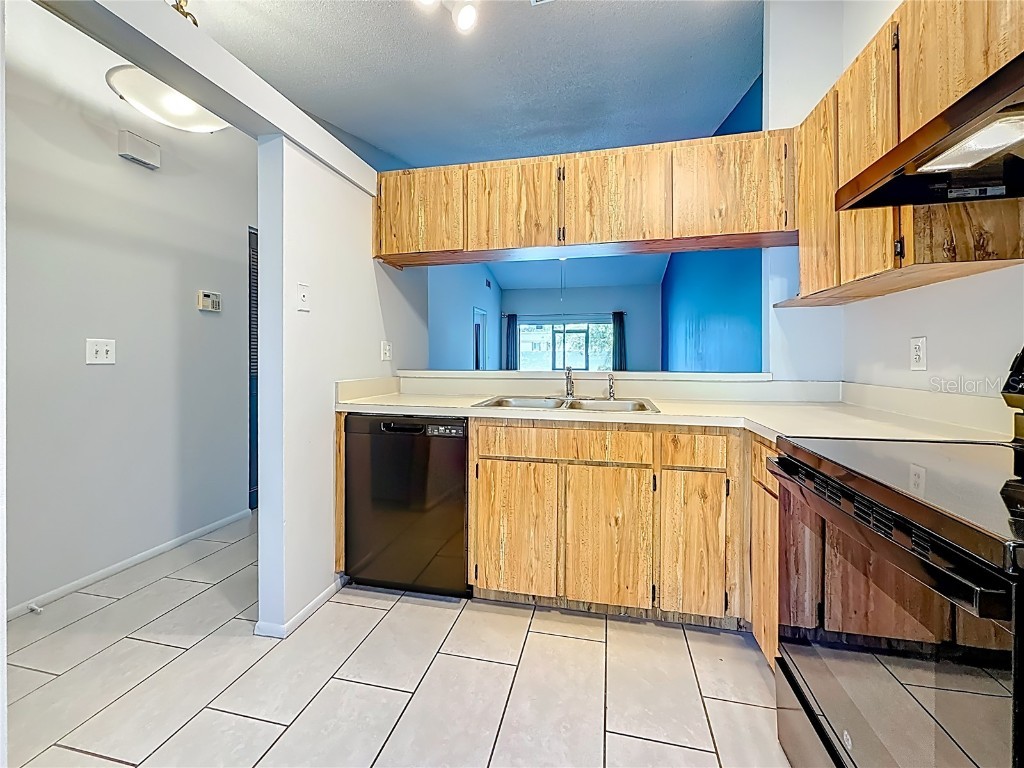 641 Laguna Vista Court Largo FL 33771 TB8437973 image9