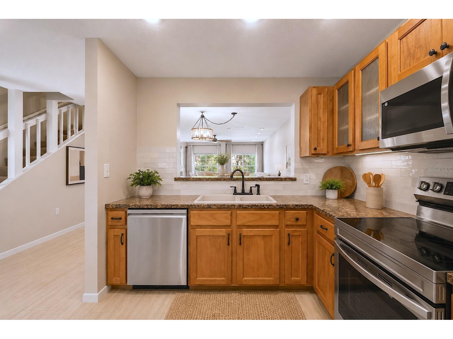 641 Maple Oak Circle #101 Altamonte Springs FL 32701 TB8508342 image12