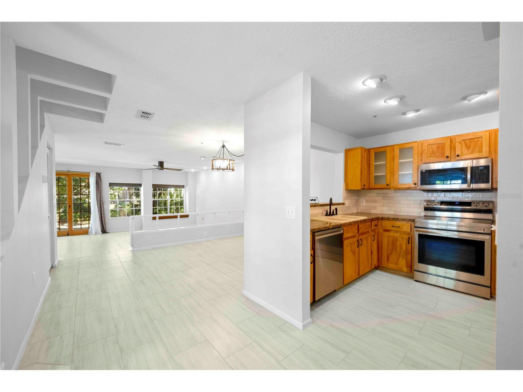 641 Maple Oak Circle #101 Altamonte Springs FL 32701 TB8508342 image31