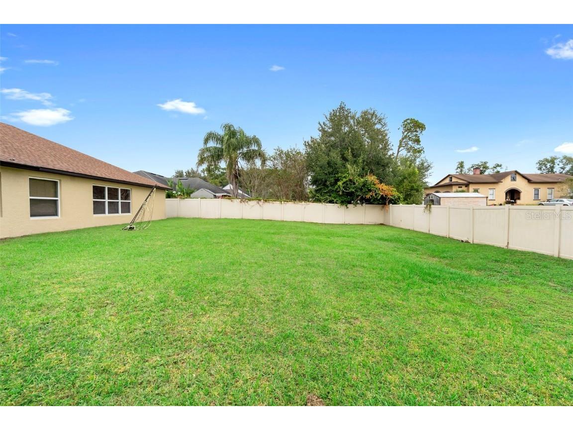 641 Rhodes Drive Deland FL 32720 V4945503 image25