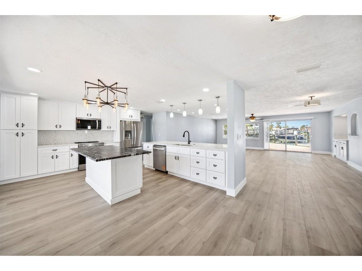 6410 3rd Palm Point Saint Pete Beach FL 33706 TB8360644 image1