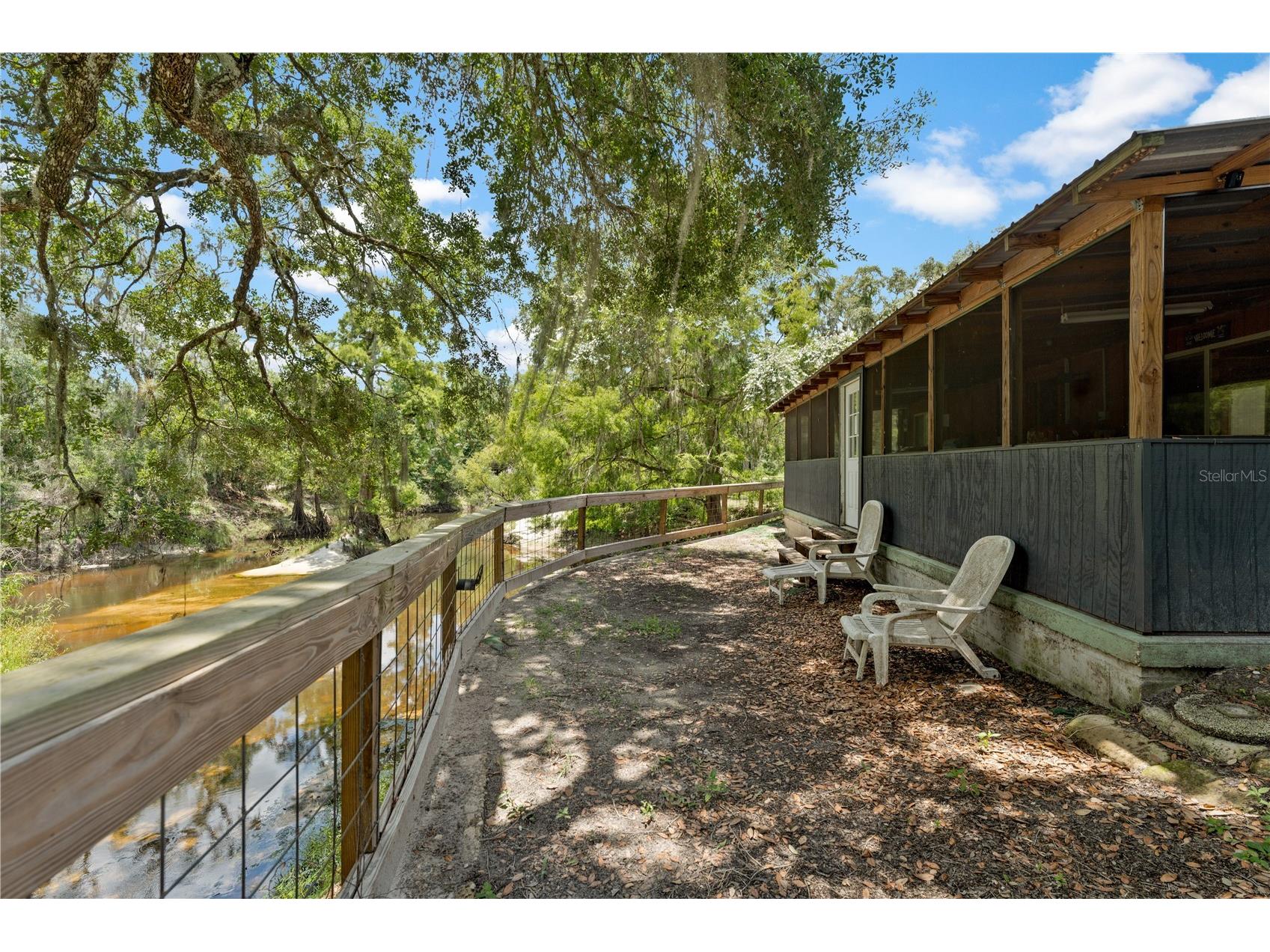 6410 Amelia Lane Dade City FL 33523 - WITHLACOOCHEE RIVER W7876745 image5