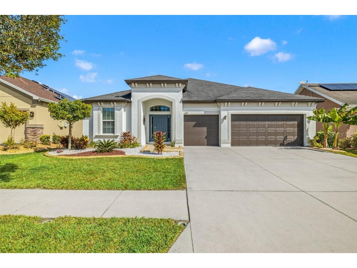 6410 Falling Oak Trail Wesley Chapel FL 33545 T3484191 image1