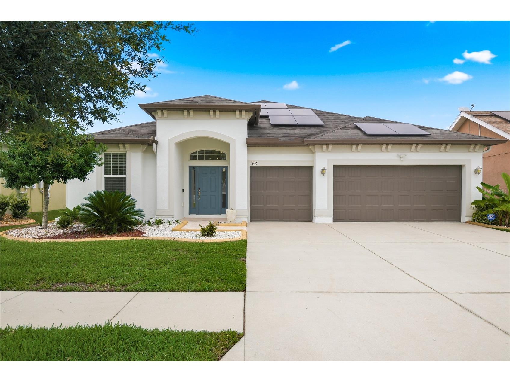 6410 Falling Oak Trail Wesley Chapel FL 33545 TB8511238 image1