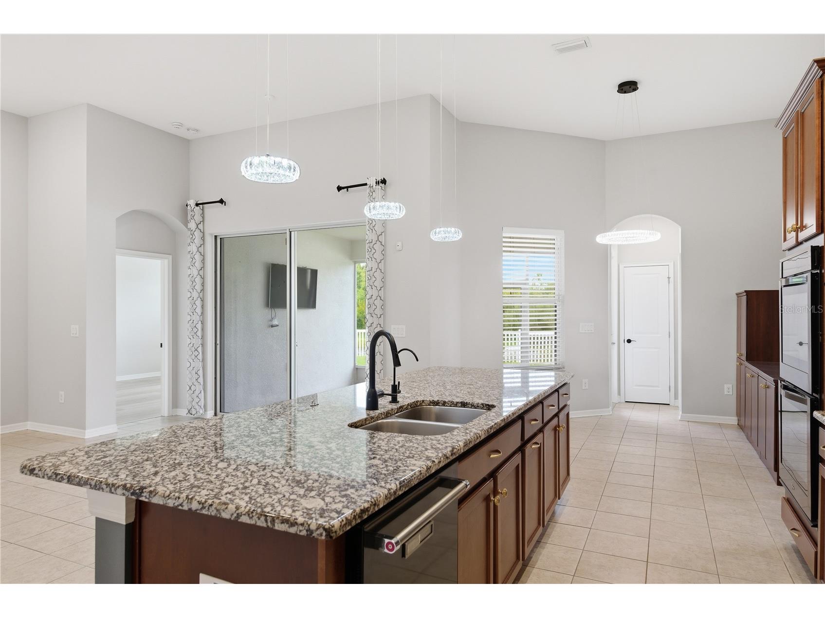 6410 Falling Oak Trail Wesley Chapel FL 33545 TB8511238 image14