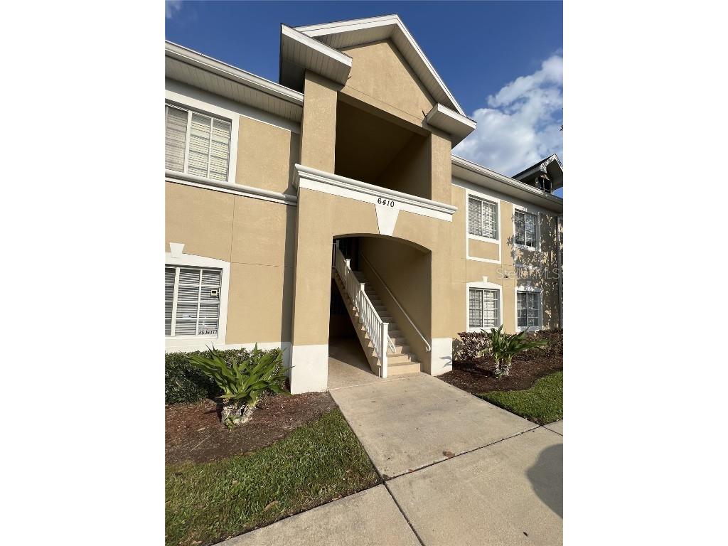 6410 Hollydale Place #202 Riverview FL 33578 T3503645 image1