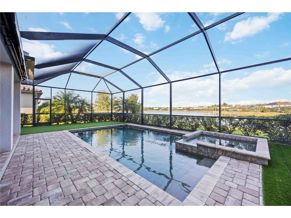 6410 Rosehill Farm Run Bradenton FL 34211 A4668402 image1