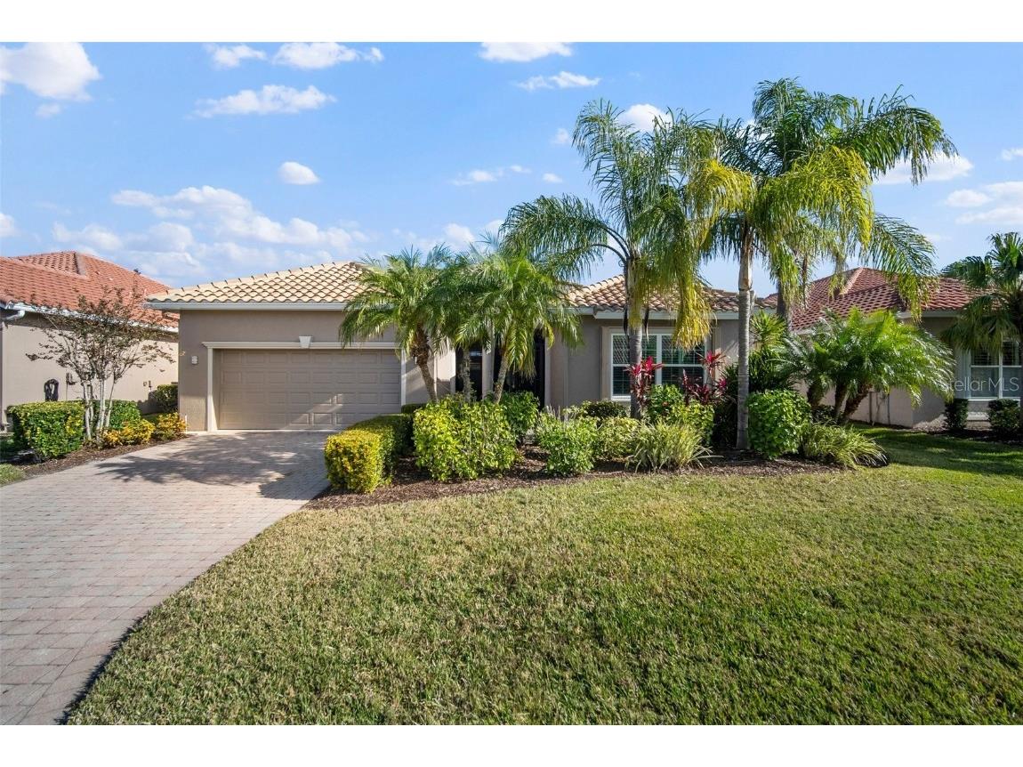 6411 41st Court E Sarasota FL 34243 A4636221 image1