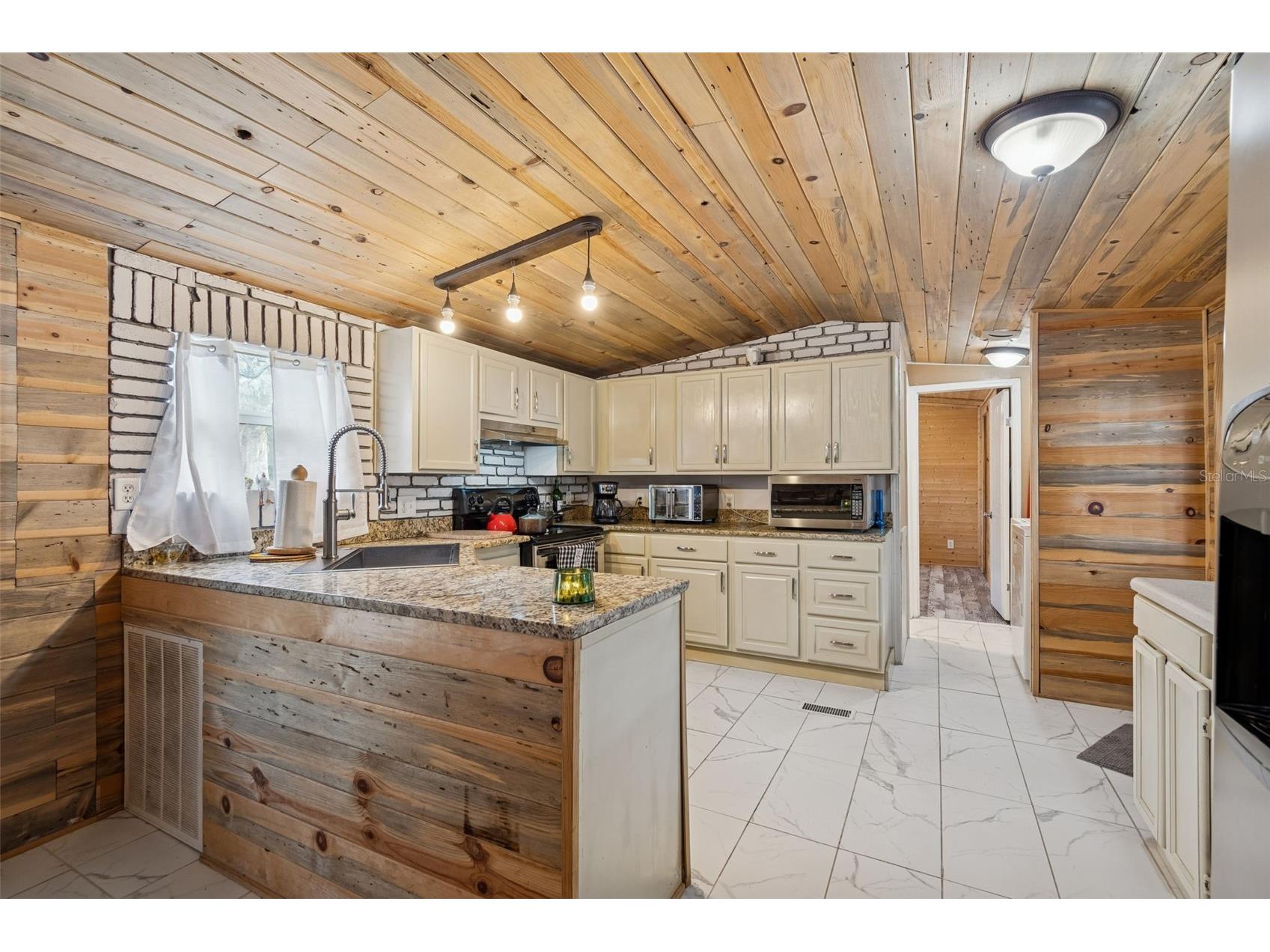 6411 Holloman Creek Court Plant City FL 33565 TB8476420 image21