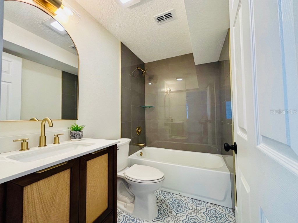 6411 N 34th Street Tampa FL 33610 TB8454359 image12