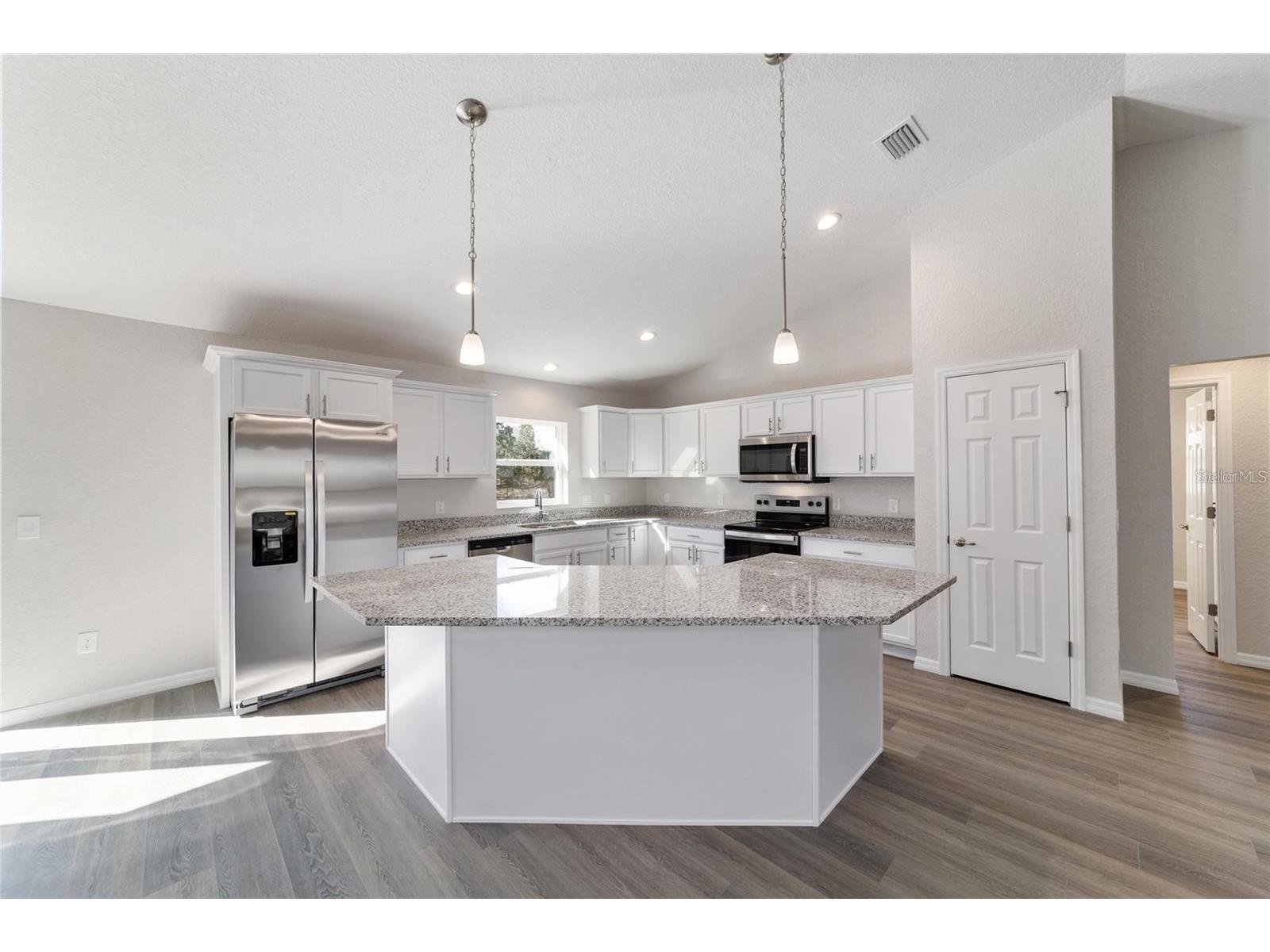 6411 SW 204 Avenue Dunnellon FL 34431 A4691378 image9
