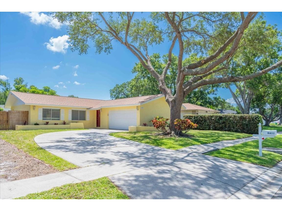 6411 Woodland Boulevard N Pinellas Park FL 33781 U8243974 image1