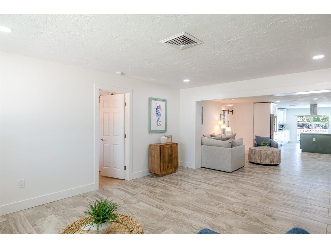 6412 1st Palm Point Saint Pete Beach FL 33706 TB8419583 image10