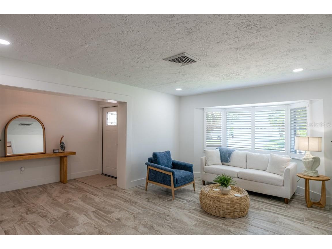 6412 1st Palm Point Saint Pete Beach FL 33706 TB8419583 image8