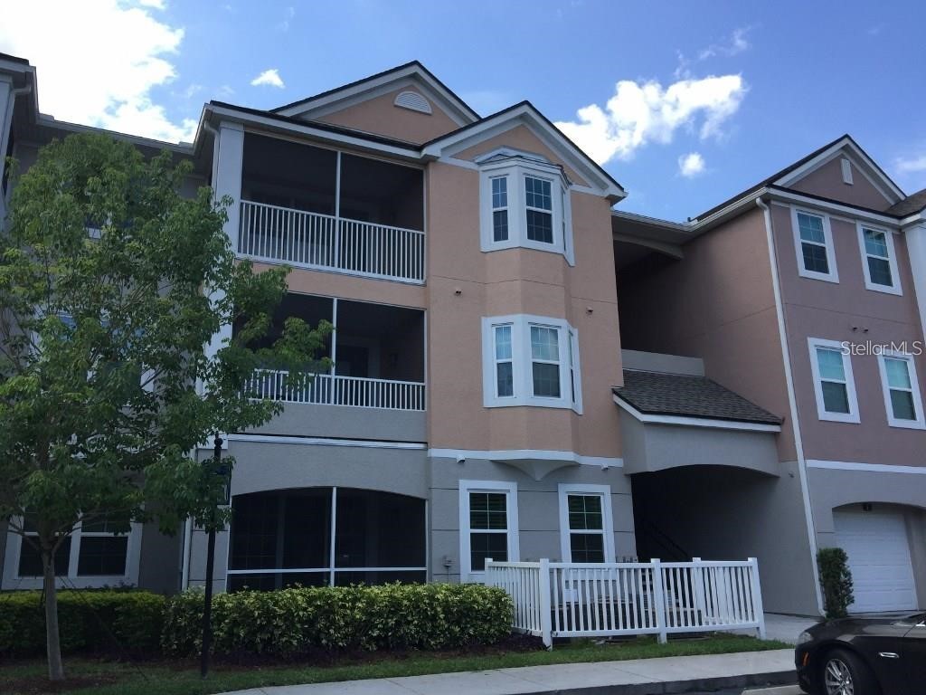6412 Queens Borough Avenue #210 Orlando FL 32835 O6119639 image1