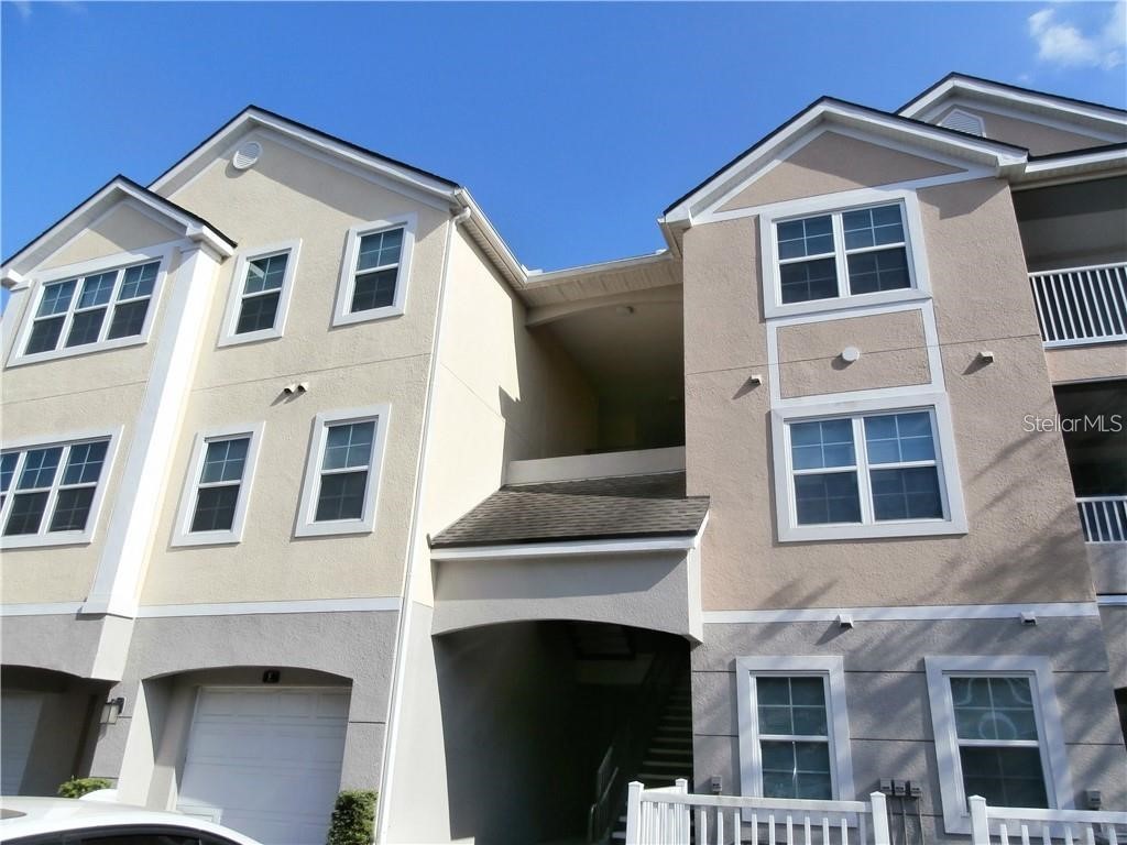 6412 Queens Borough Avenue #306 Orlando FL 32835 O6136293 image1