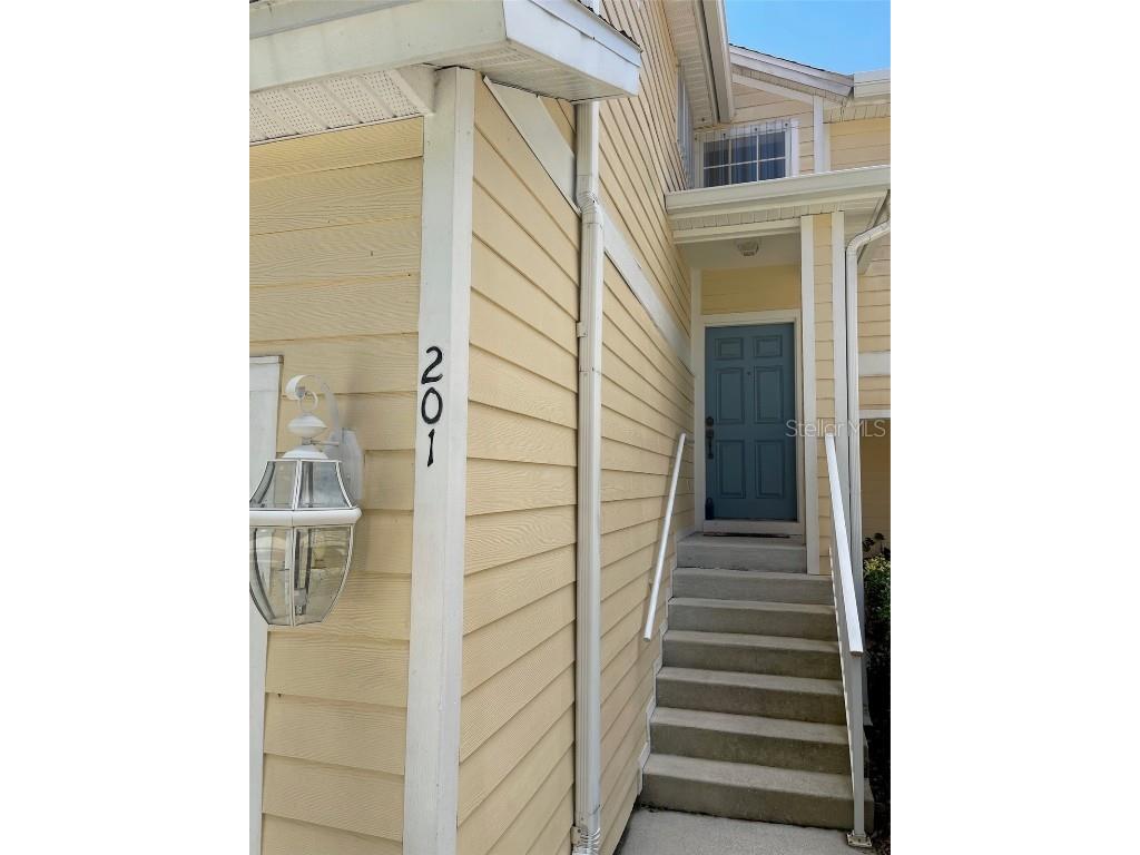 6412 Rosefinch Court #201 Lakewood Ranch FL 34202 A4659017 image2