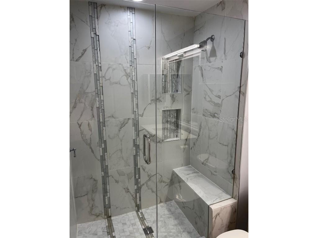 6412 Rosefinch Court #201 Lakewood Ranch FL 34202 A4659017 image8