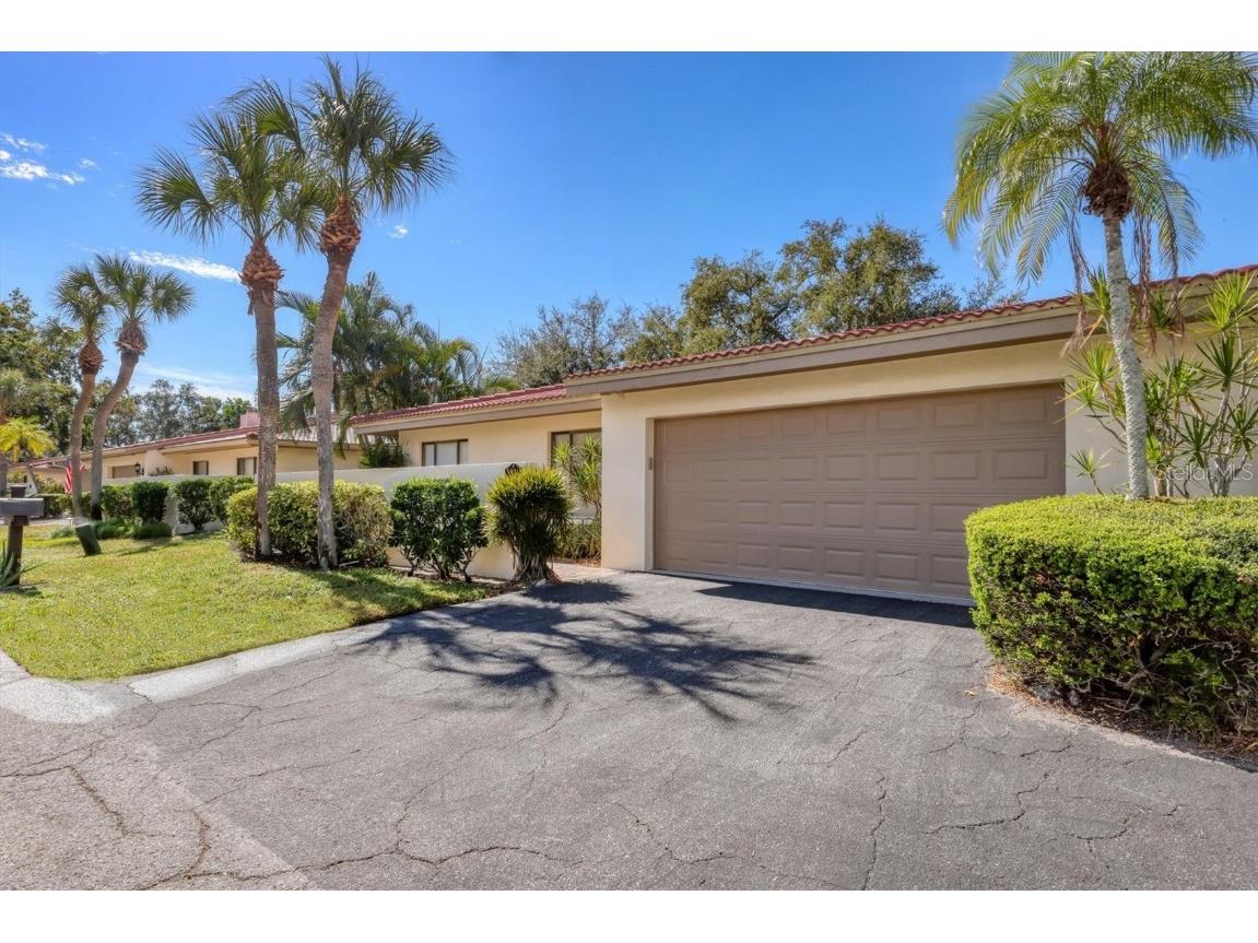 6412 Sun Eagle Lane Bradenton FL 34210 A4651474 image1