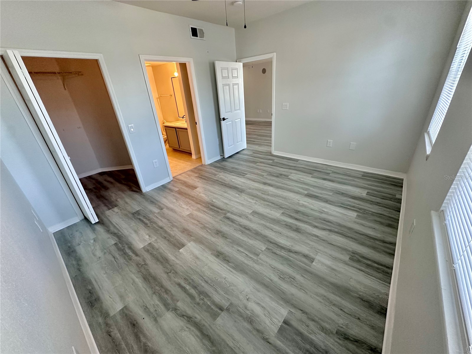 6413 Astor Village Avenue #203 Orlando FL 32835 - TURKEY LAKE O6402967 image26
