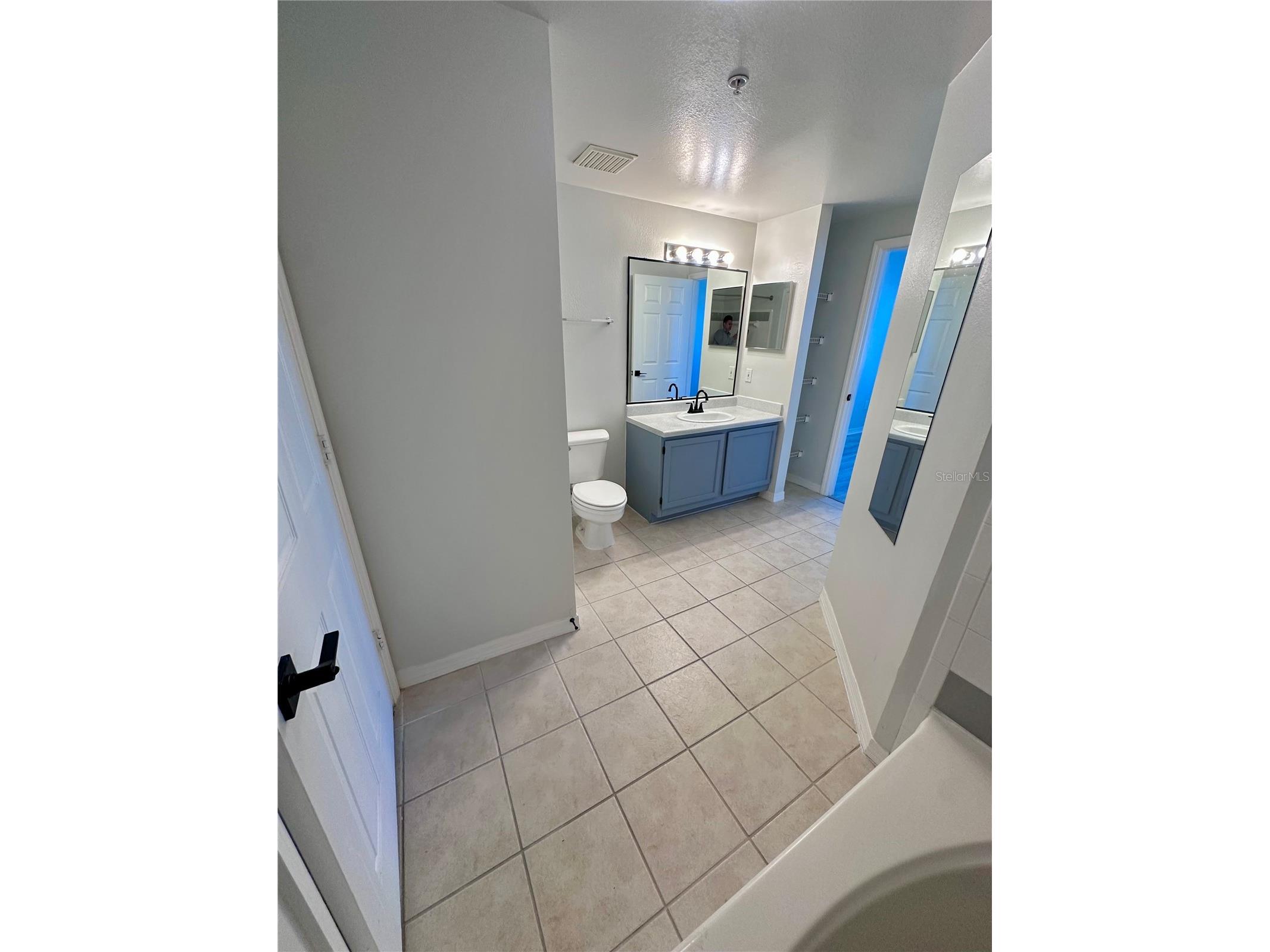 6413 Astor Village Avenue #203 Orlando FL 32835 - TURKEY LAKE O6402967 image28