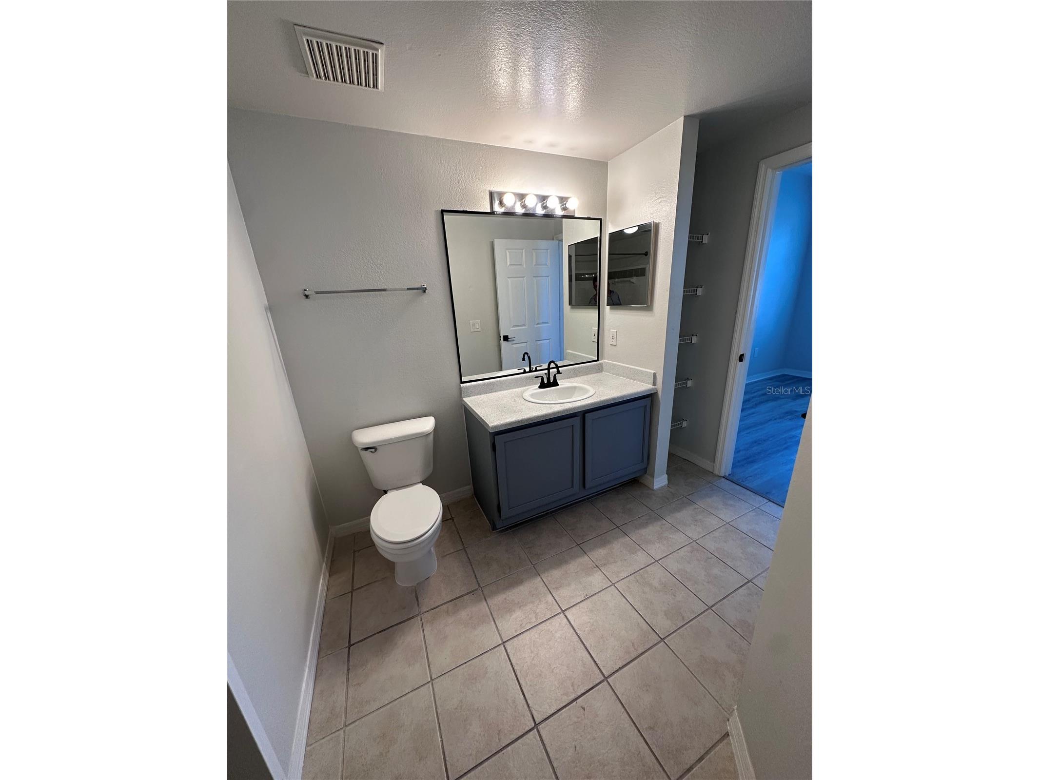 6413 Astor Village Avenue #203 Orlando FL 32835 - TURKEY LAKE O6402967 image29
