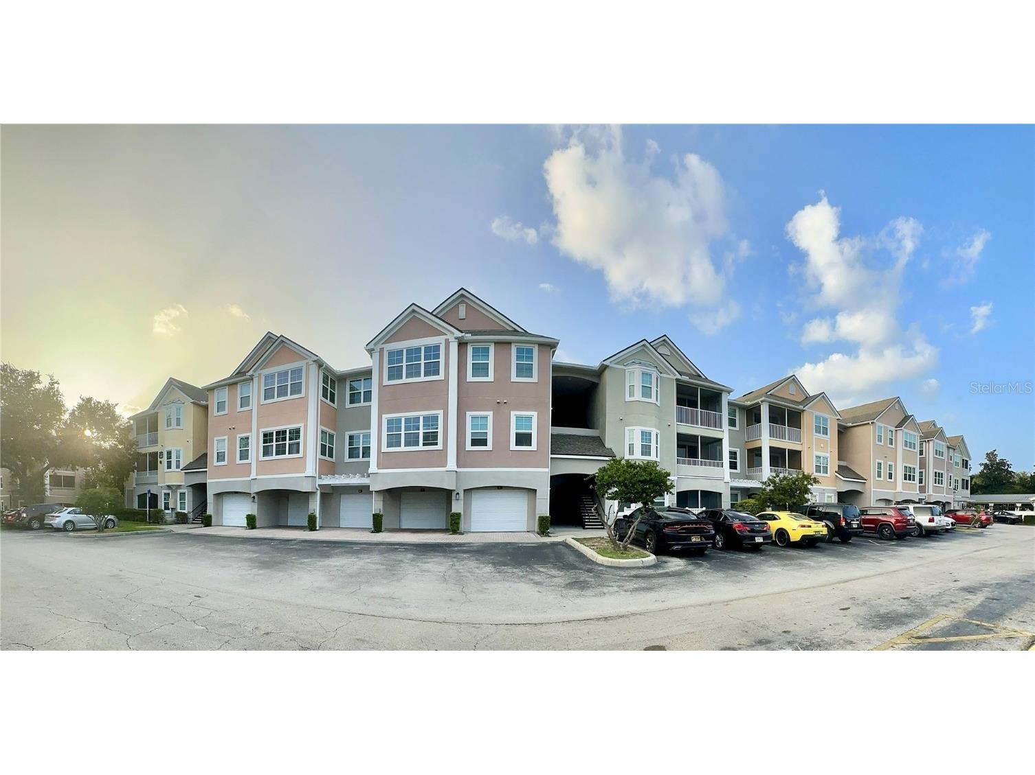 6413 Astor Village Avenue #207 Orlando FL 32835 - TURKEY LAKE O6145671 image1