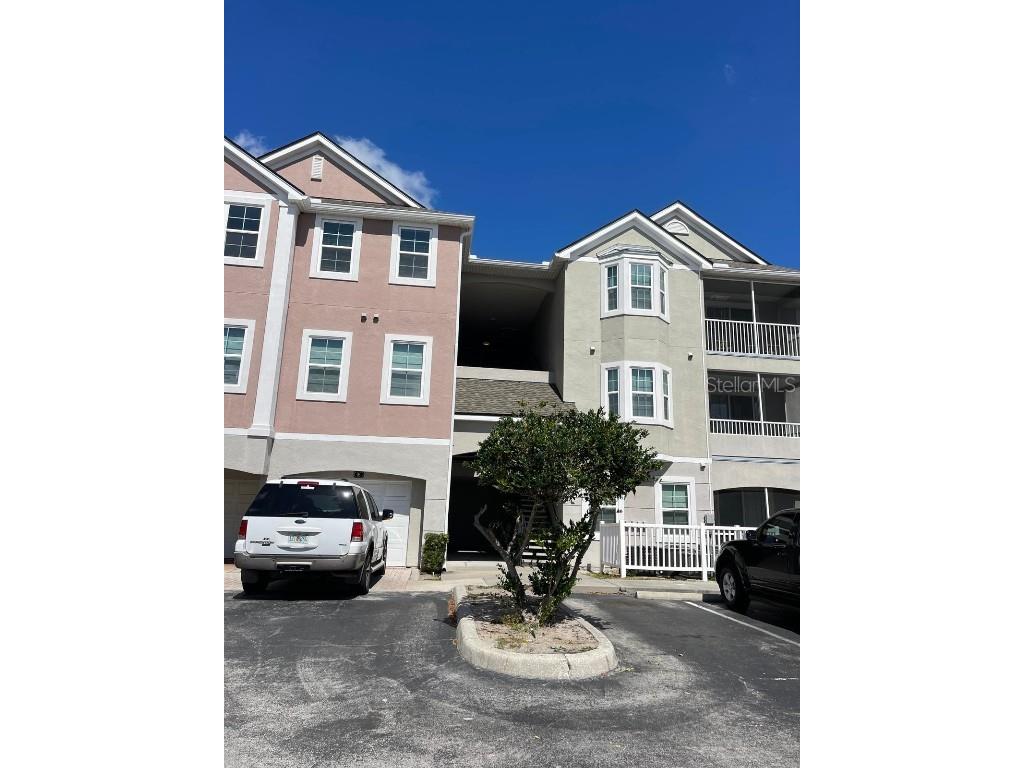 6413 Astor Village Avenue #305 Orlando FL 32835 O6105309 image1