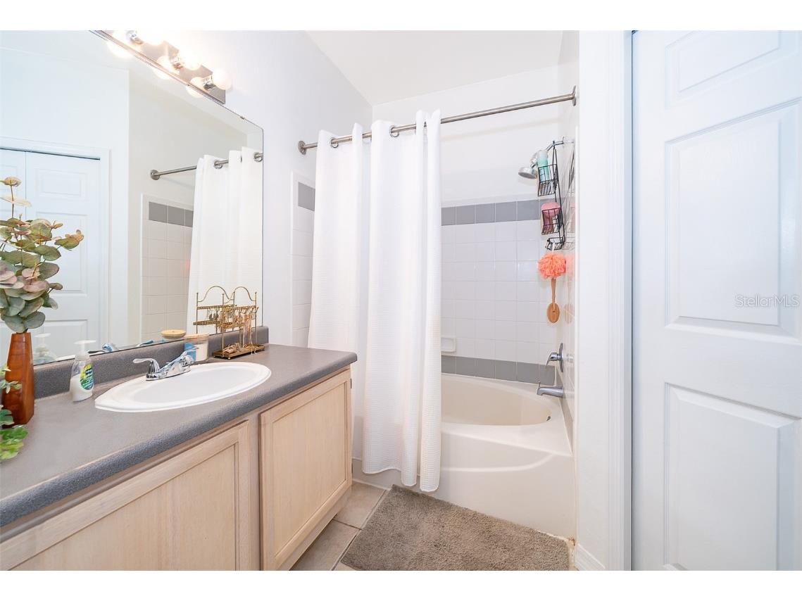 6413 Astor Village Avenue #305 Orlando FL 32835 - TURKEY LAKE O6273470 image12