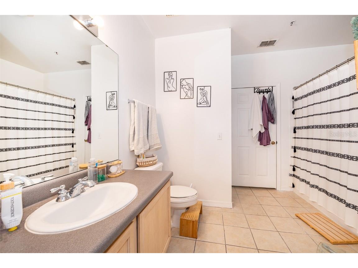 6413 Astor Village Avenue #305 Orlando FL 32835 - TURKEY LAKE O6273470 image14