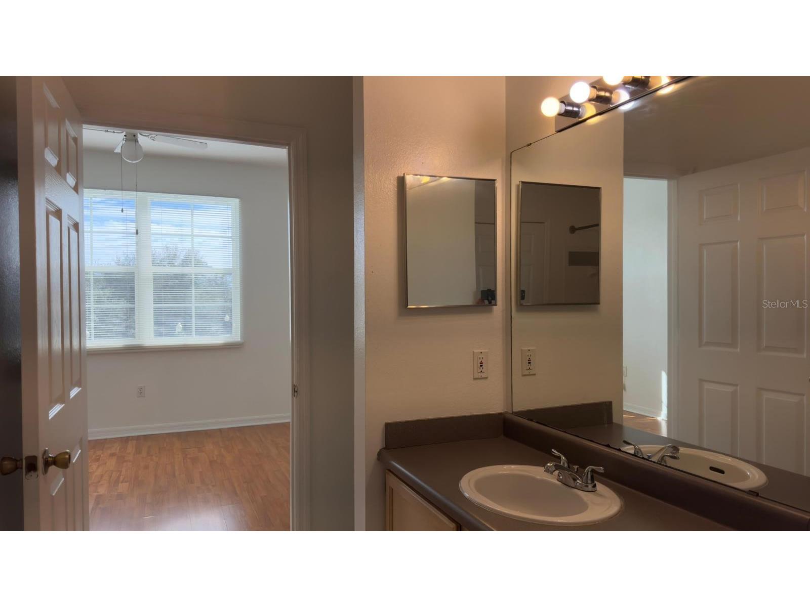 6413 Astor Village Avenue #309 Orlando FL 32835 O6390426 image18
