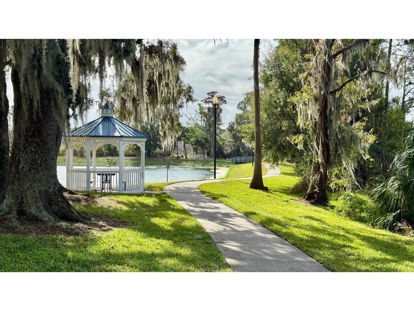 6413 Astor Village Avenue #309 Orlando FL 32835 O6390426 image27