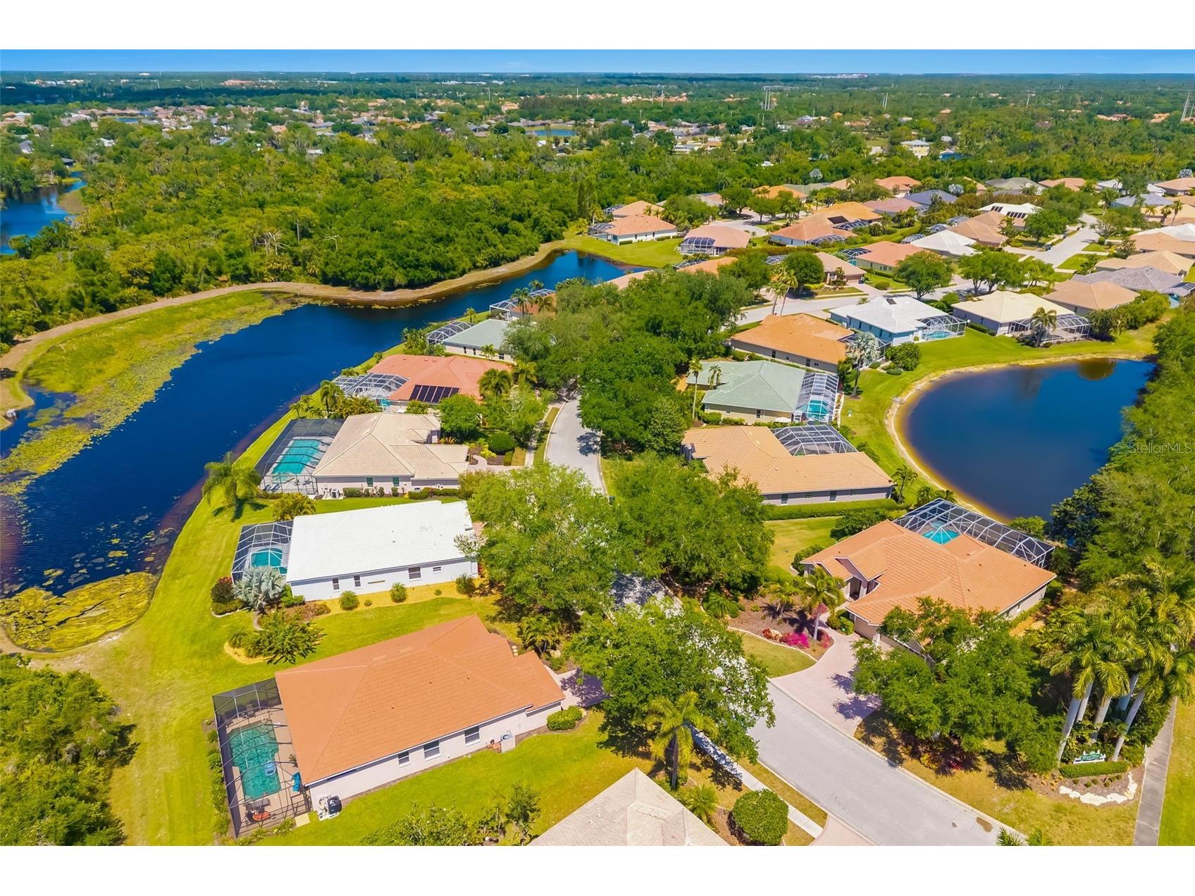 6413 Grand Point Avenue Bradenton FL 34201 A4690205 image54