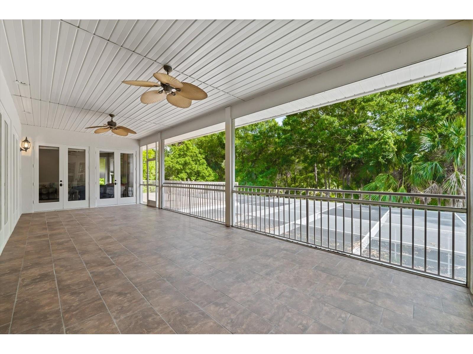 6413 Maclaurin Drive Tampa FL 33647 TB8481237 image53