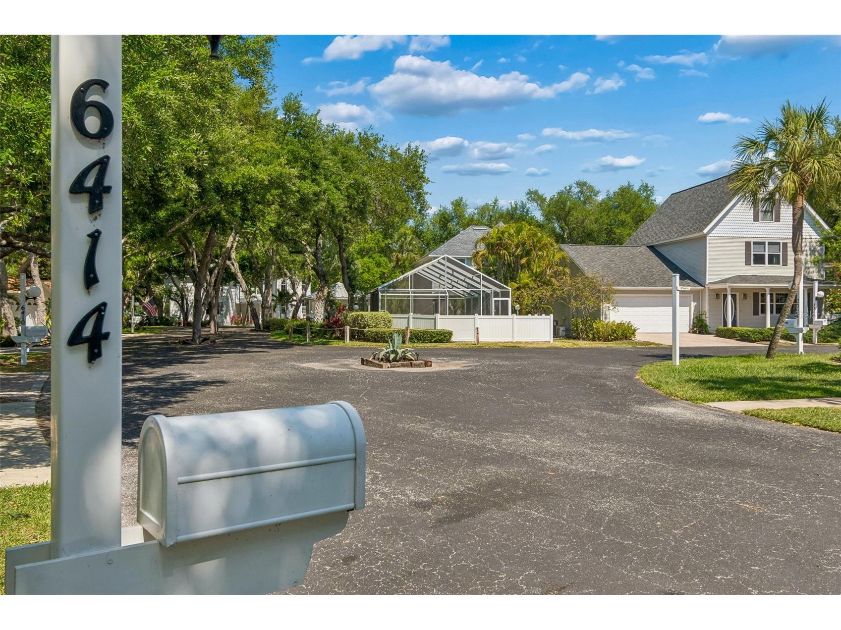 6414 23rd Ave Dr W Bradenton FL 34209 A4691928 image24