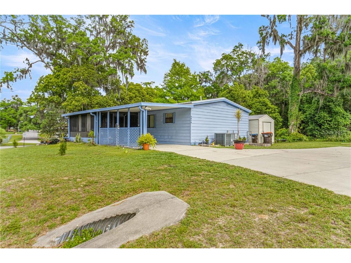 6414 SE 112th Street Belleview FL 34420 OM675522 image1