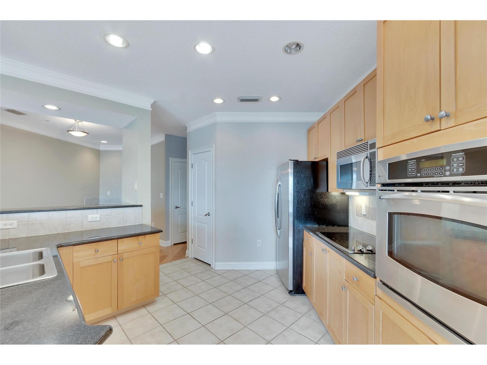 6414 Sunset Bay Circle Apollo Beach FL 33572 TB8490674 image11