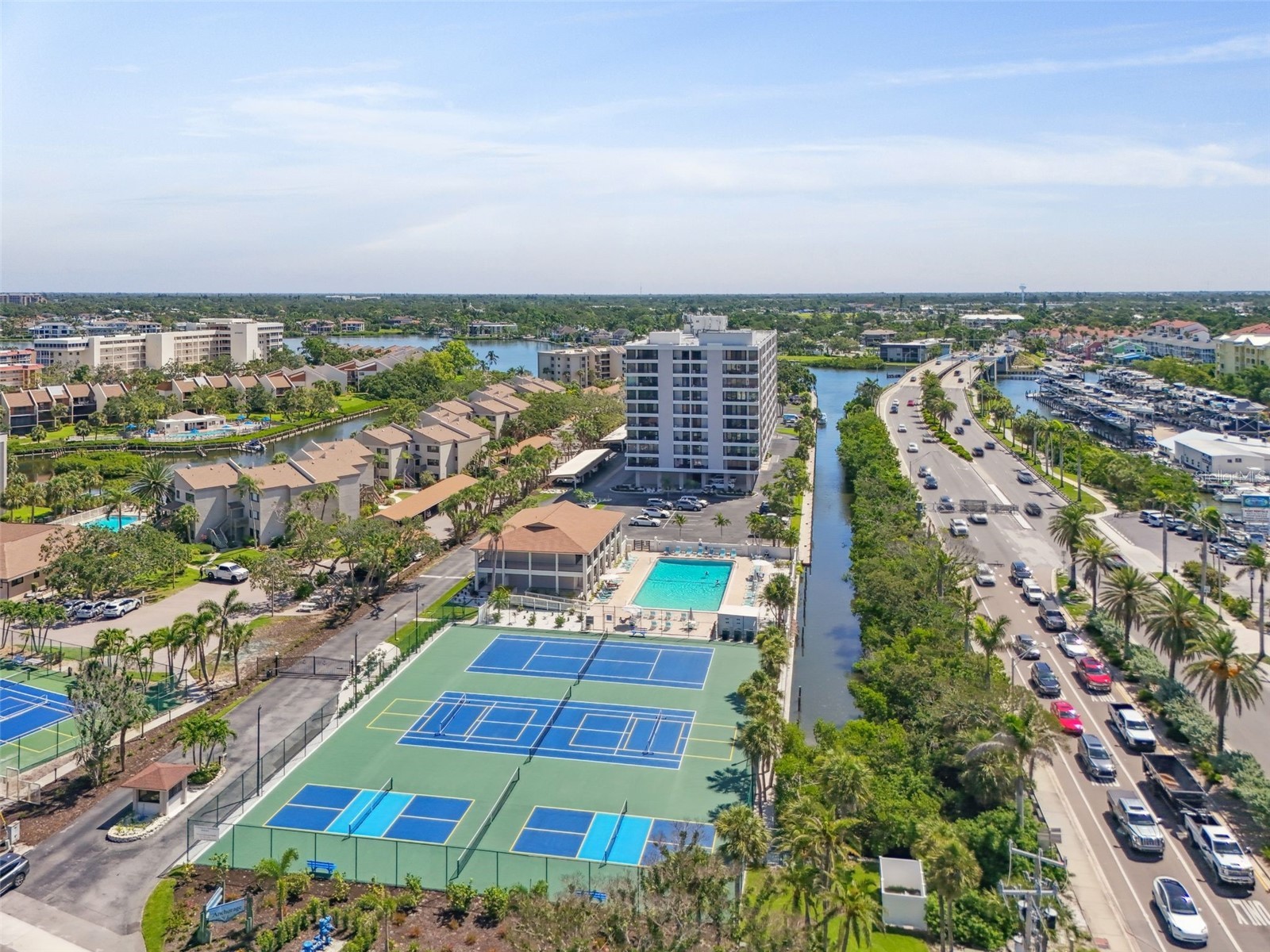 6415 Midnight Pass Road #211 Sarasota FL 34242 - SARASOTA BAY A4675481 image2