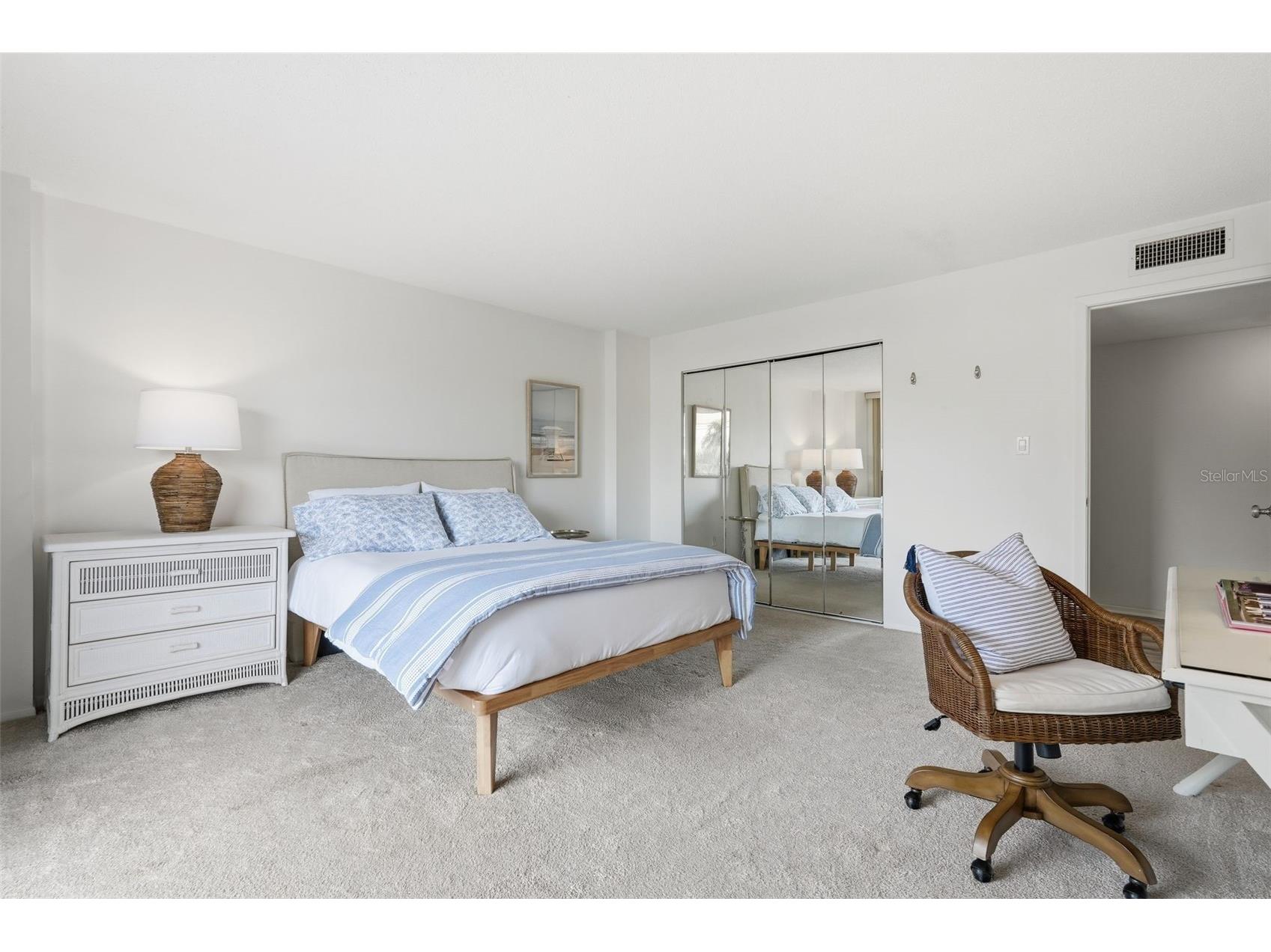 6415 Midnight Pass Road #211 Sarasota FL 34242 - SARASOTA BAY A4675481 image30