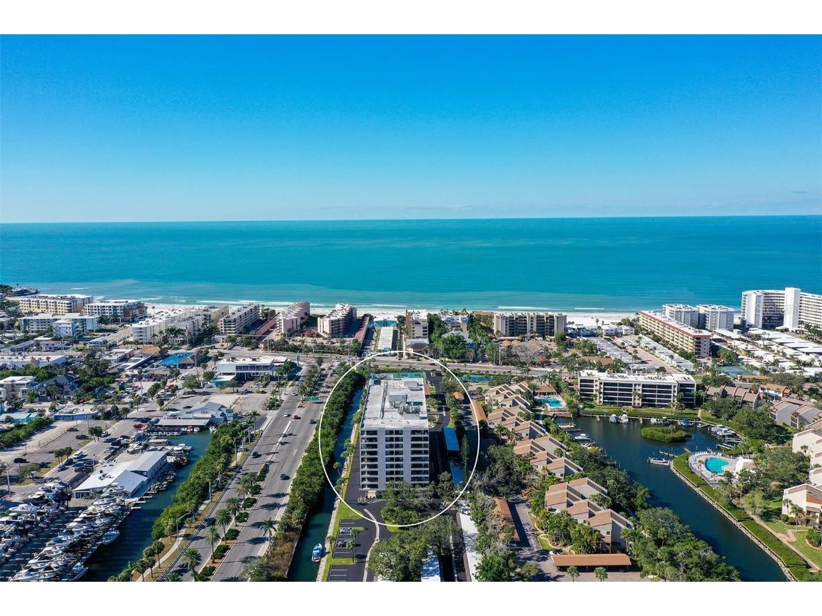 6415 Midnight Pass Road #505 Sarasota FL 34242 A4670329 image1