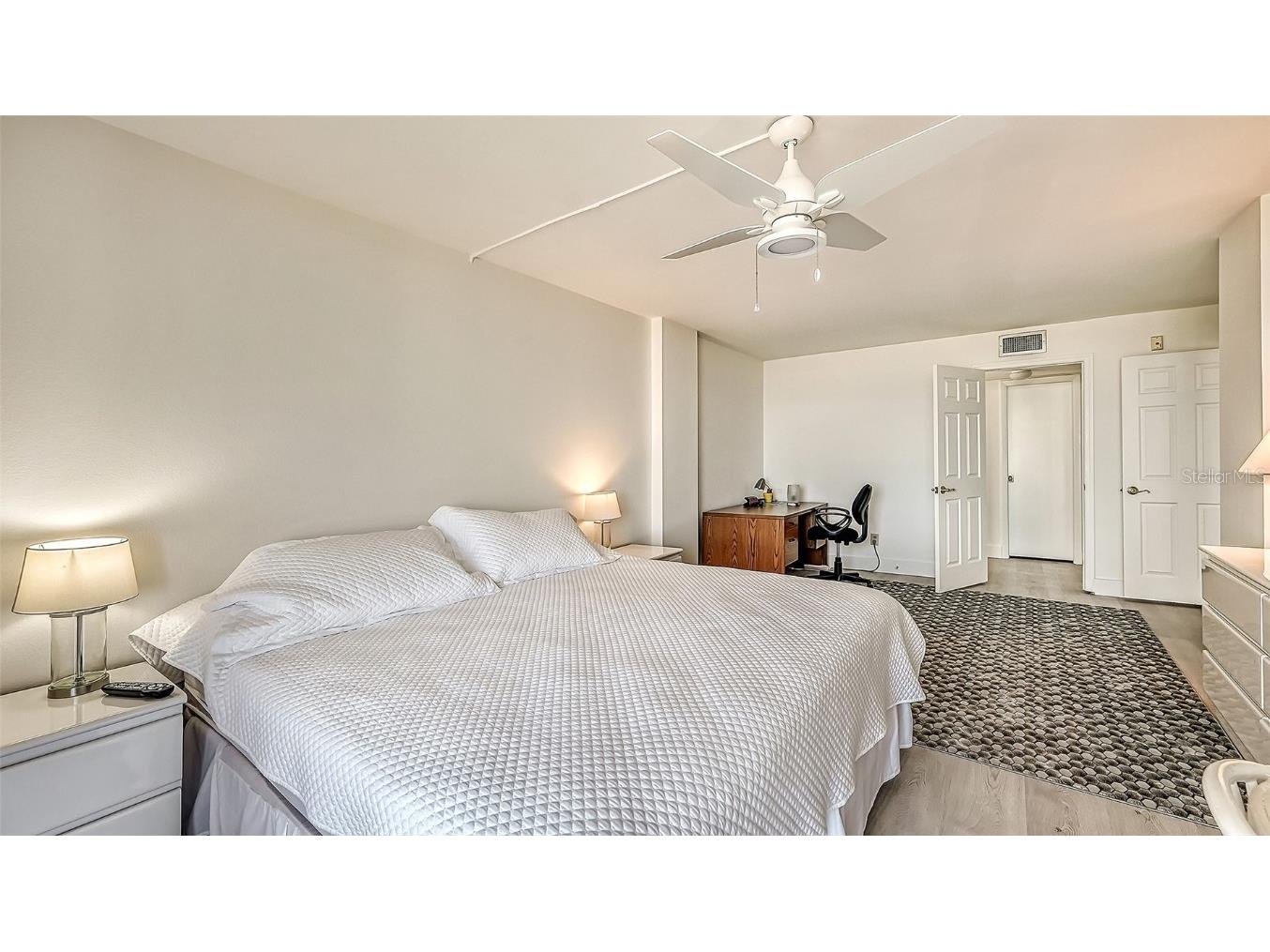 6415 Midnight Pass Road #602 Sarasota FL 34242 A4438172 image12