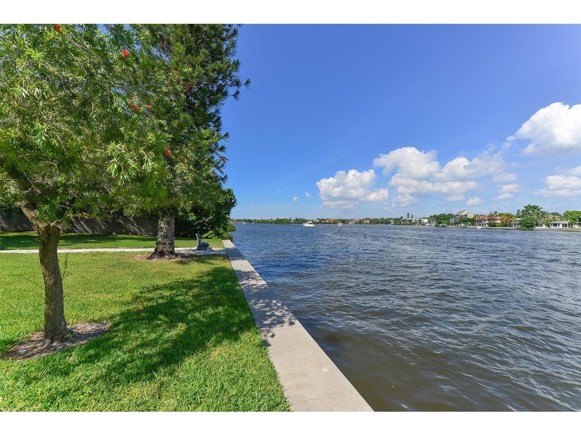 6415 Midnight Pass Road #602 Sarasota FL 34242 A4438172 image43