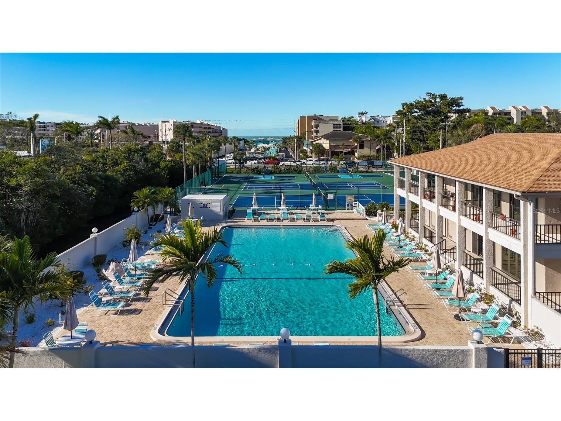 6415 Midnight Pass Road #702 Sarasota FL 34242 A4678463 image38