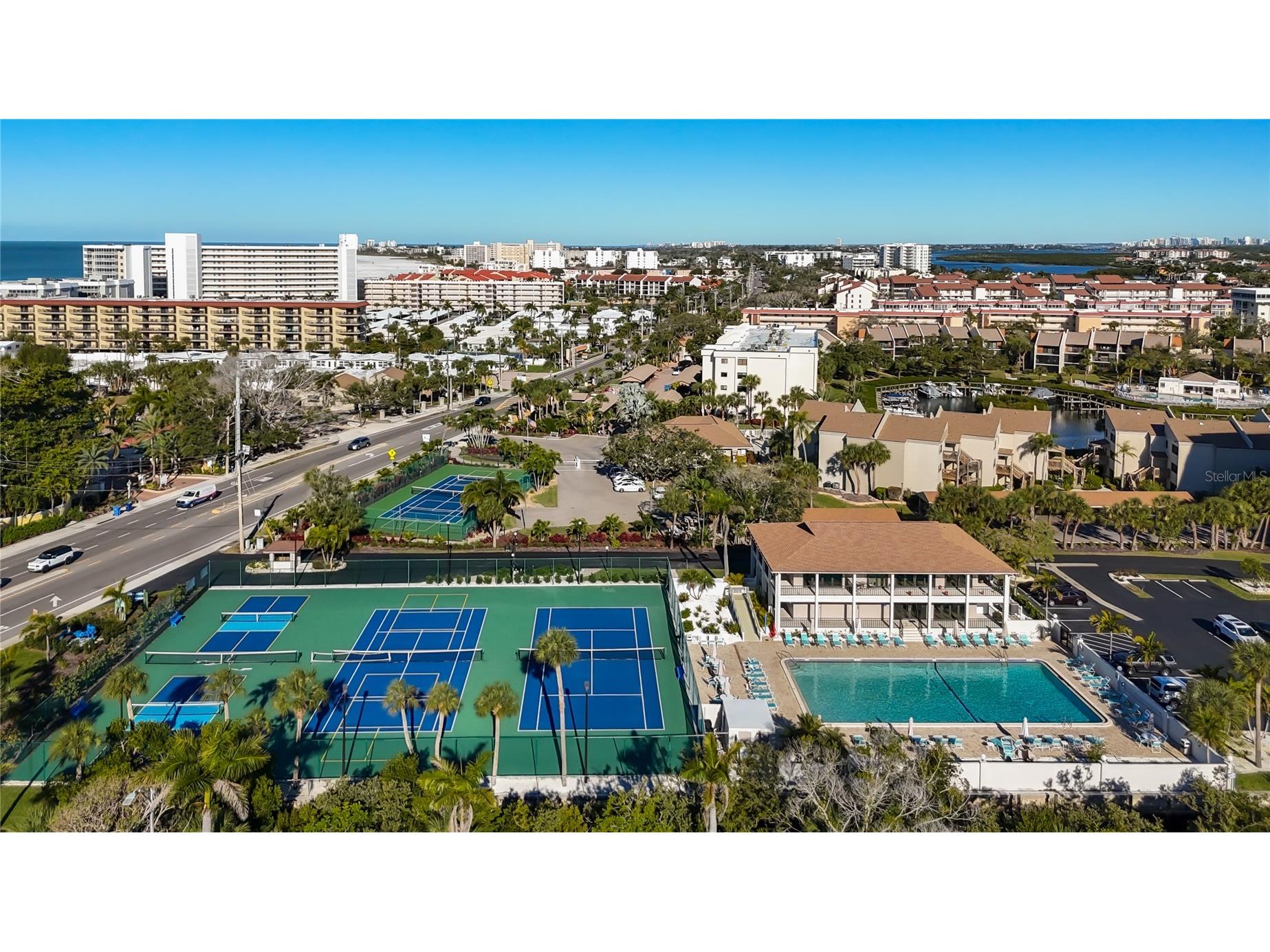 6415 Midnight Pass Road #702 Sarasota FL 34242 A4678463 image39