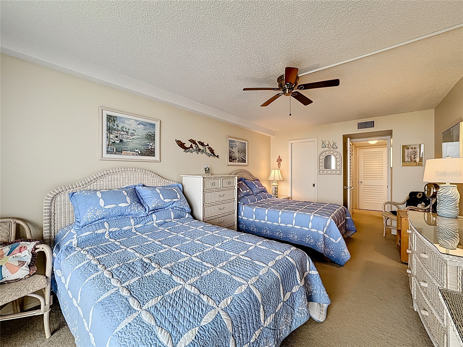 6415 Midnight Pass Road #705 Sarasota FL 34242 A4683086 image32