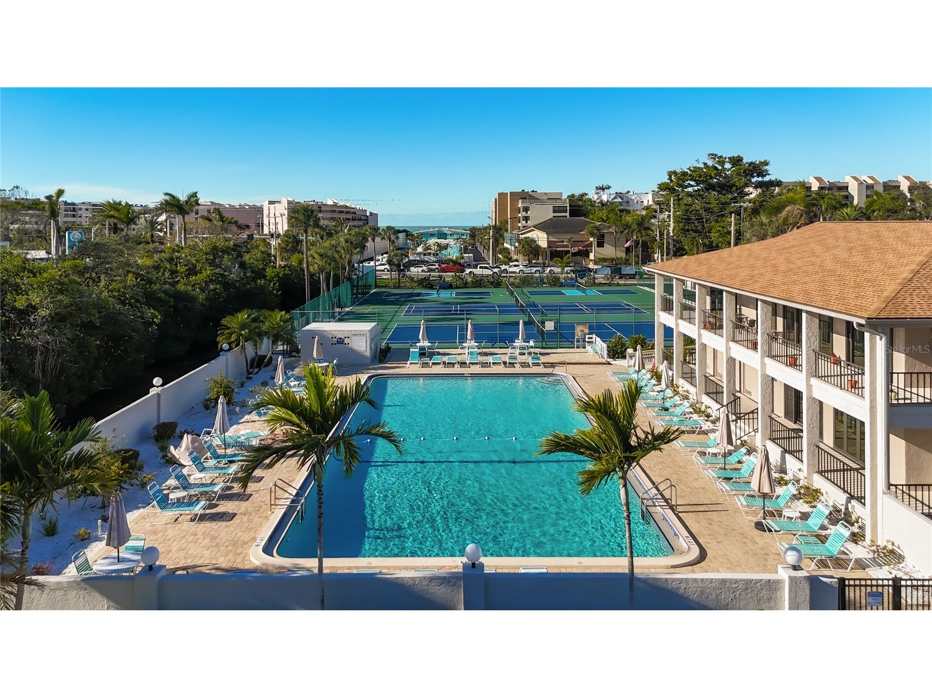 6415 Midnight Pass Road #705 Sarasota FL 34242 A4683086 image40