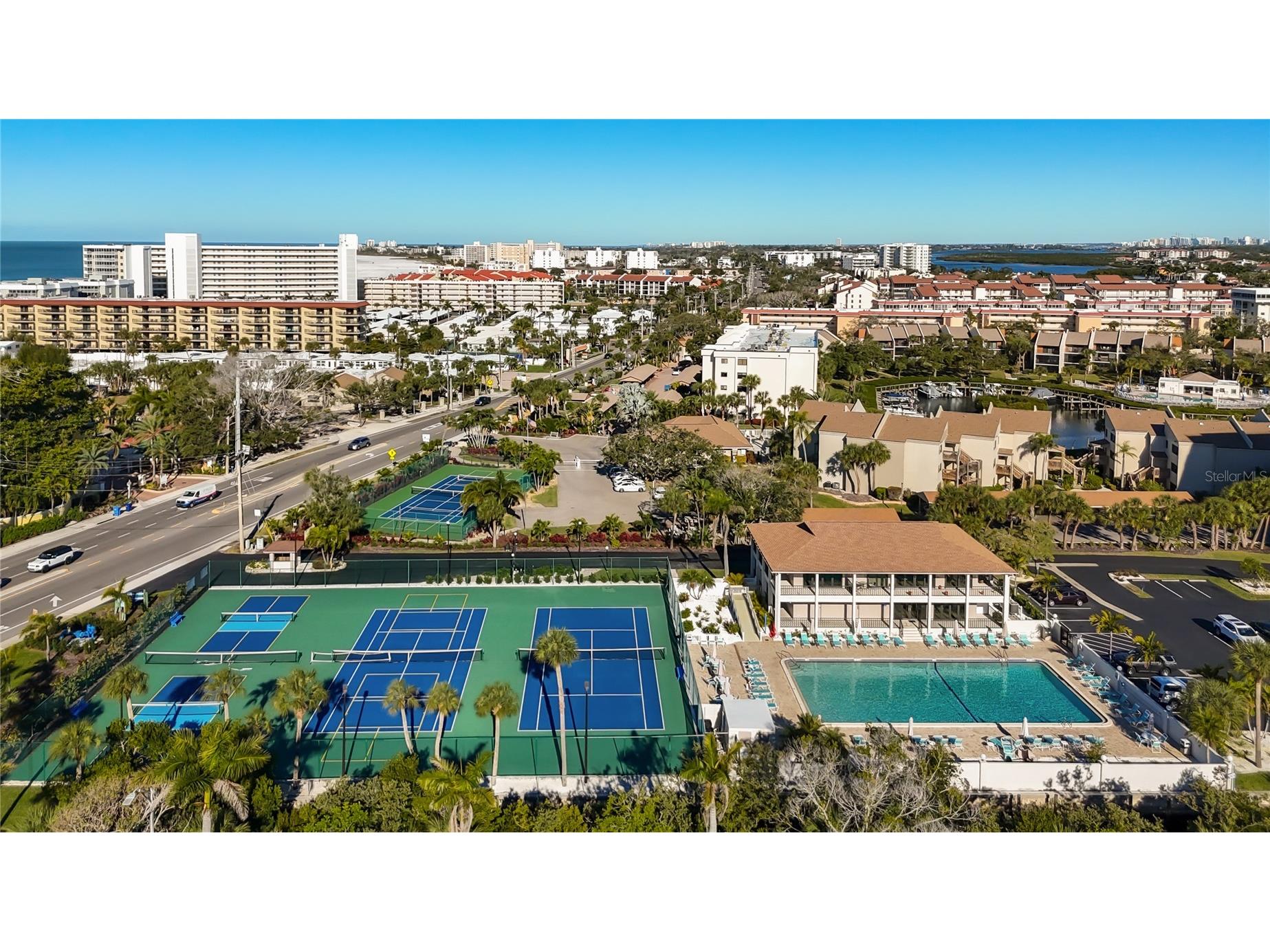 6415 Midnight Pass Road #705 Sarasota FL 34242 A4683086 image41