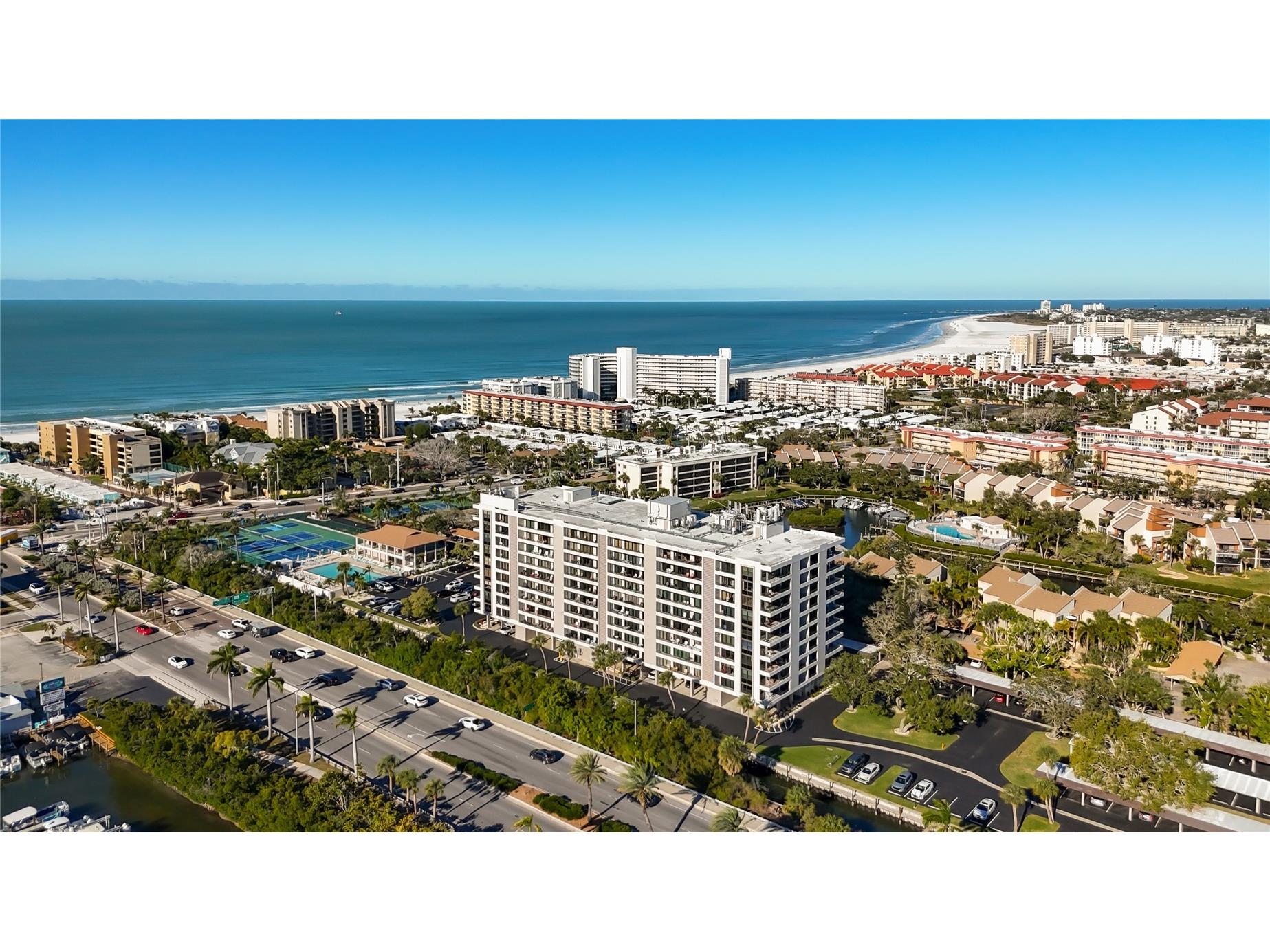 6415 Midnight Pass Road #705 Sarasota FL 34242 A4683086 image43