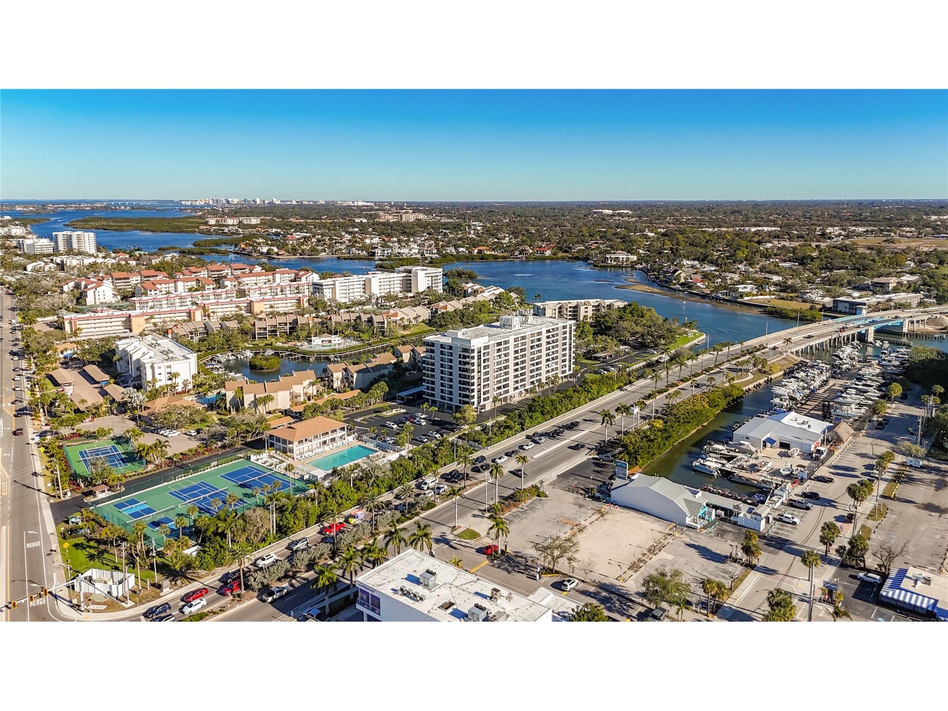 6415 Midnight Pass Road #705 Sarasota FL 34242 A4683086 image47